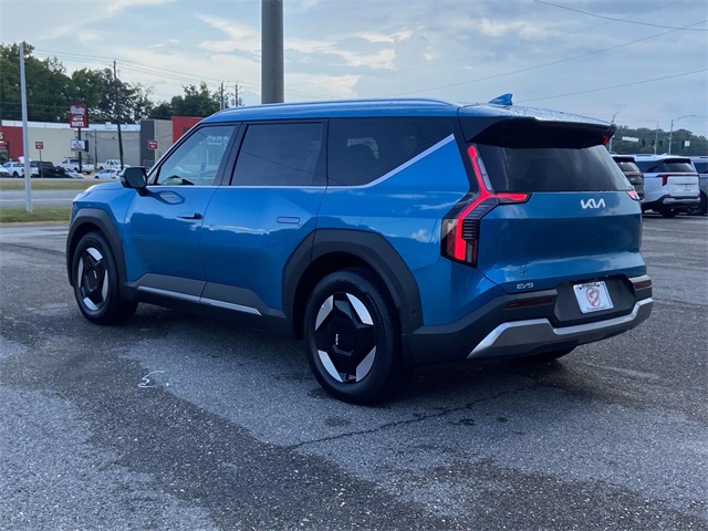 2026 Kia EV9 Wind photo 3