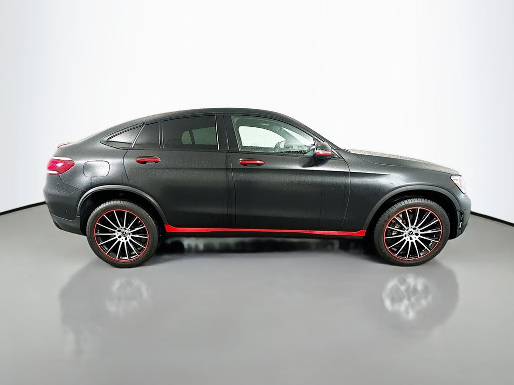 2022 Mercedes Benz GLC 300 Coupe 4MATIC photo 4