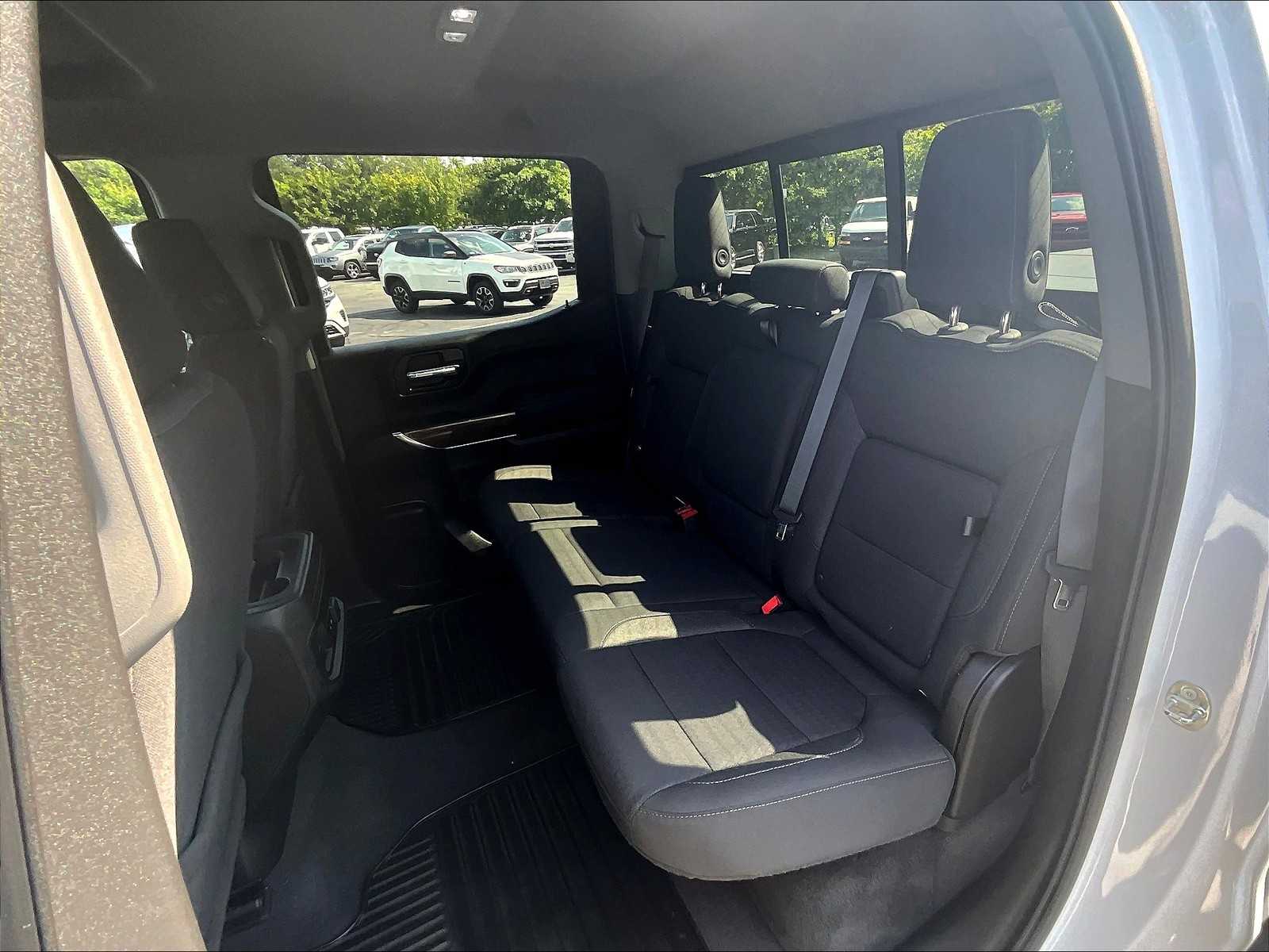 2022 Chevrolet Silverado 1500 RST photo 14