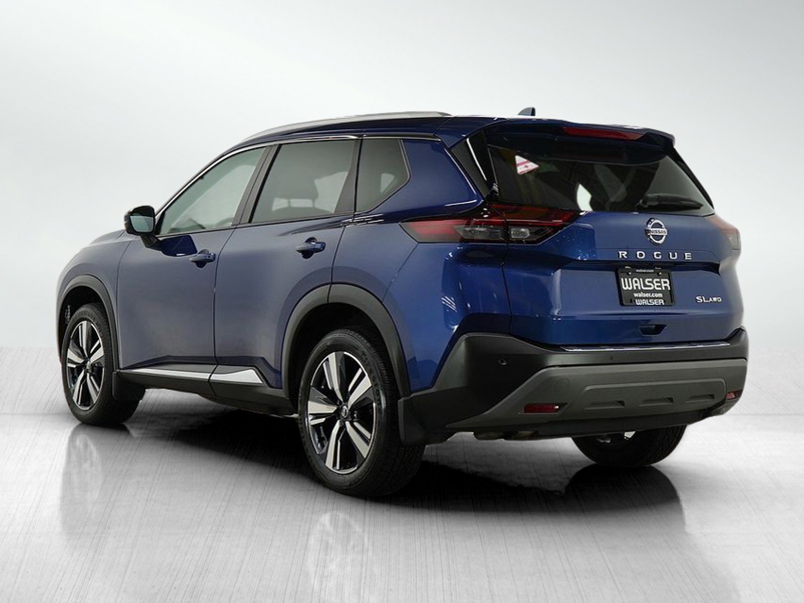 2021 Nissan Rogue SL photo 3