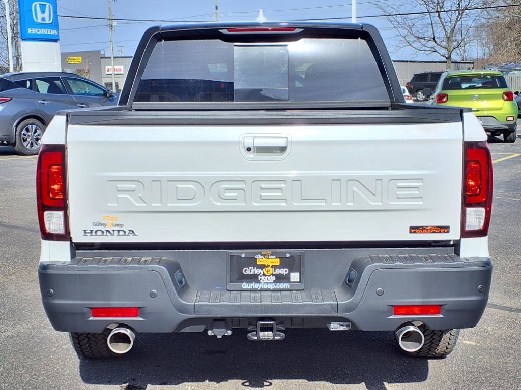 2025 Honda Ridgeline TrailSport photo 9