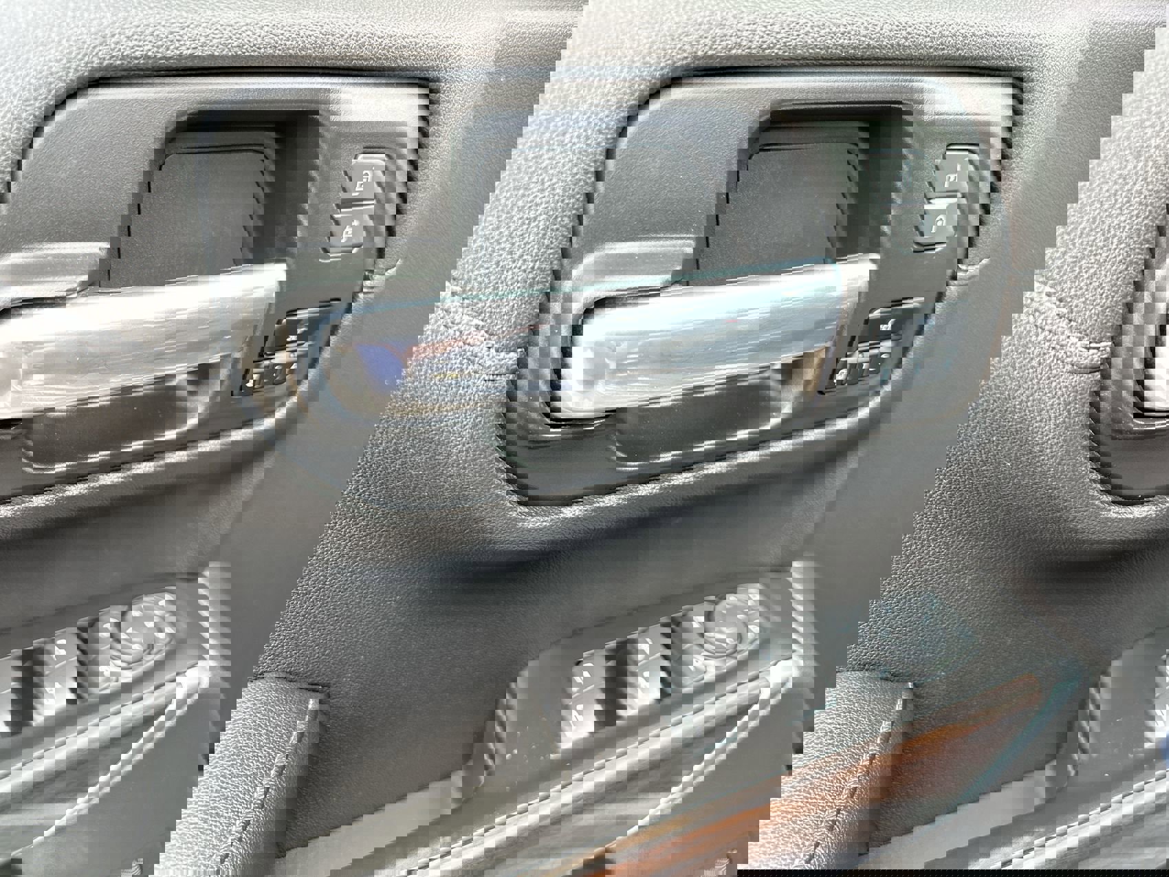 2020 Gmc Sierra 1500 SLT photo 13