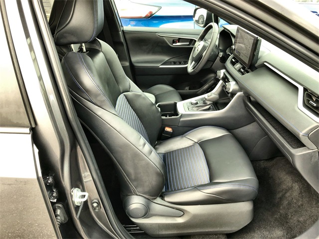 2024 Toyota RAV4 Hybrid XSE photo 14