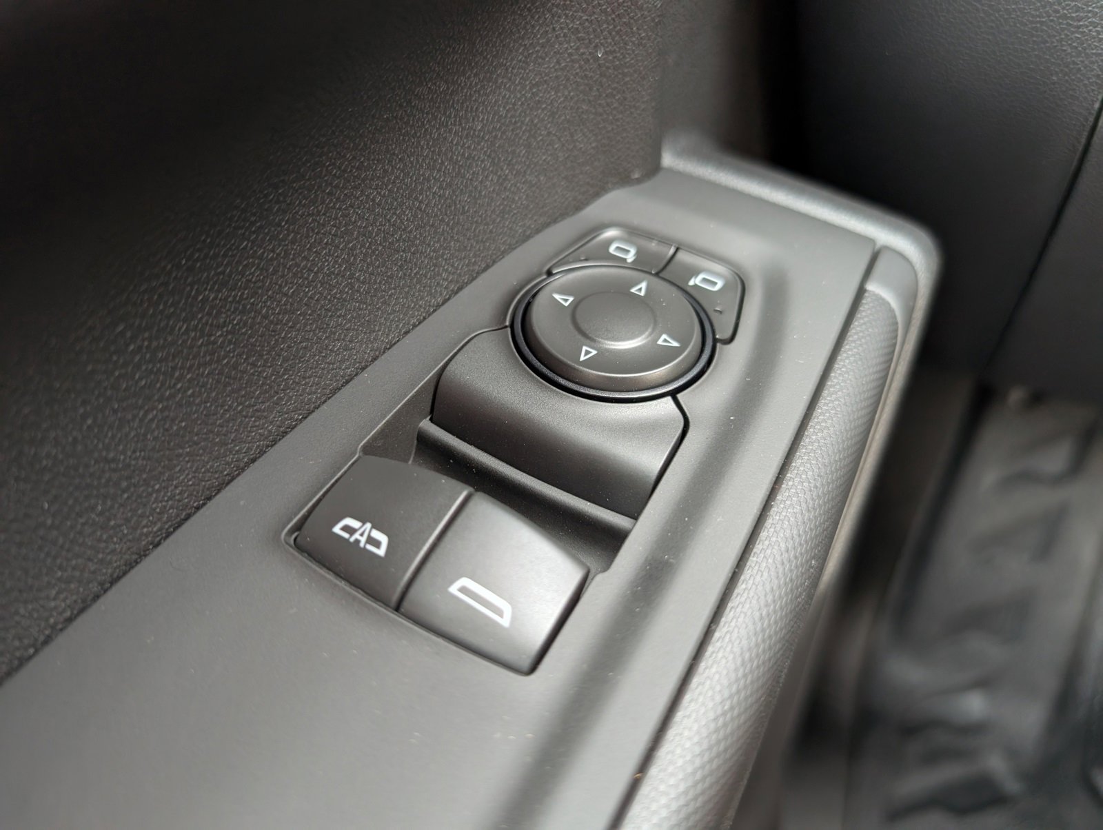 2026 Chevrolet Silverado 1500 photo 8