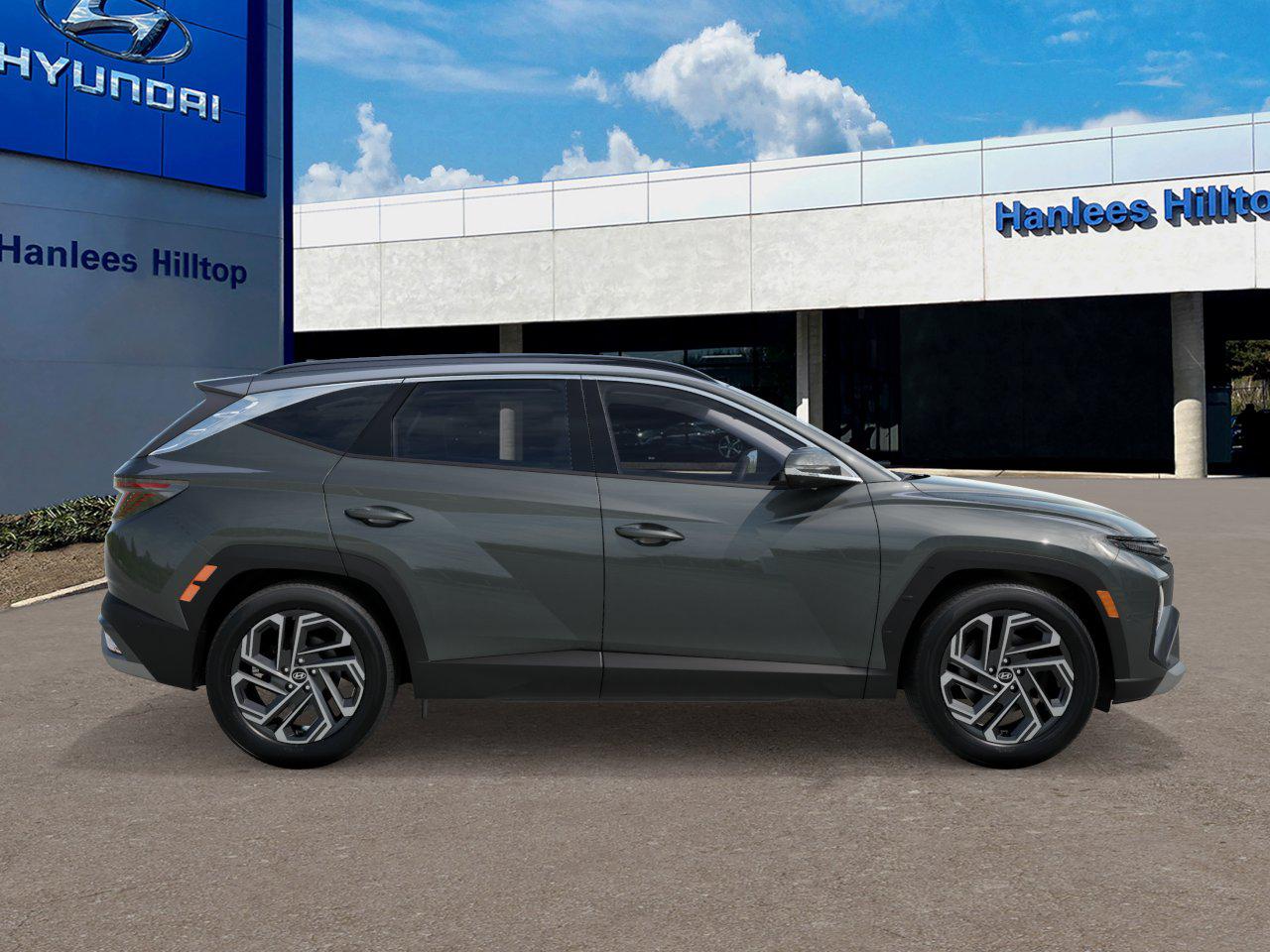 2025 Hyundai Tucson Hybrid Limited photo 2