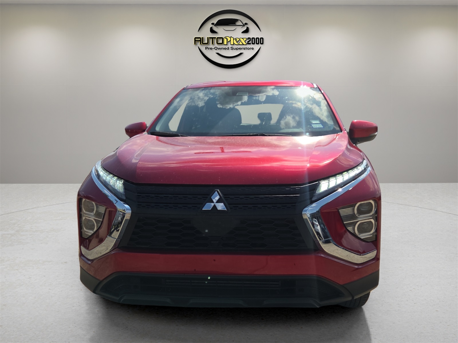 2024 Mitsubishi Eclipse Cross ES photo 2