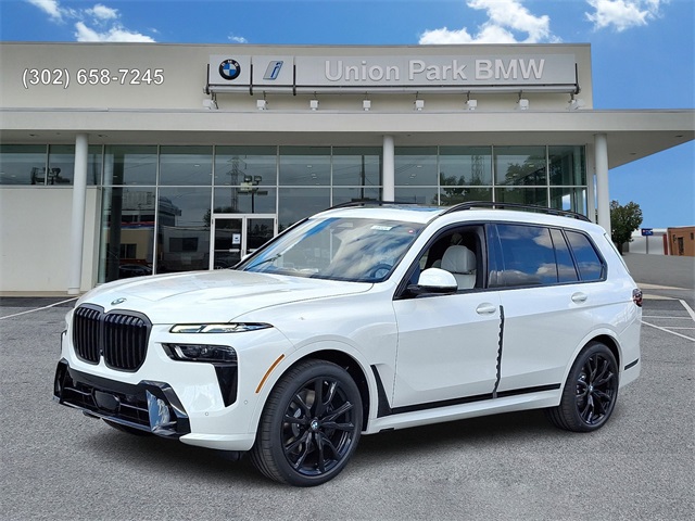 2026 BMW X7 40i's photo