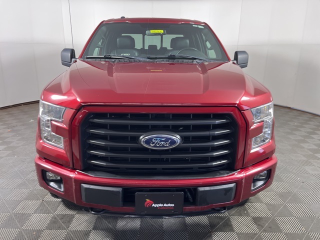 Used 2015 Ford F-150 XLT with VIN 1FTEW1EG2FFC38261 for sale in Shakopee, Minnesota