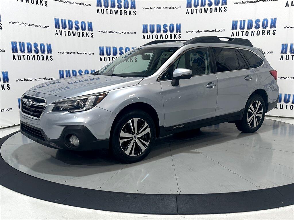 2019 Subaru Outback 2.5i Limited photo 2