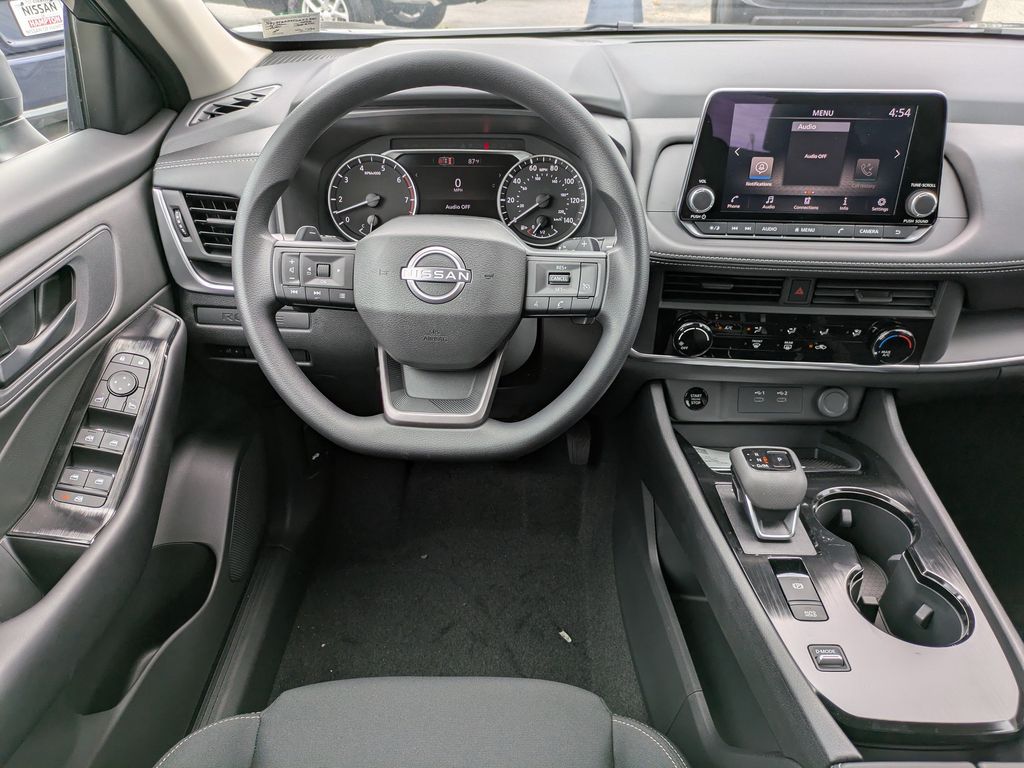 2026 Nissan Rogue S photo 14