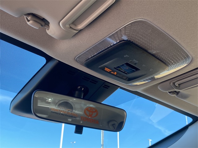 2026 Toyota Prius LE photo 28