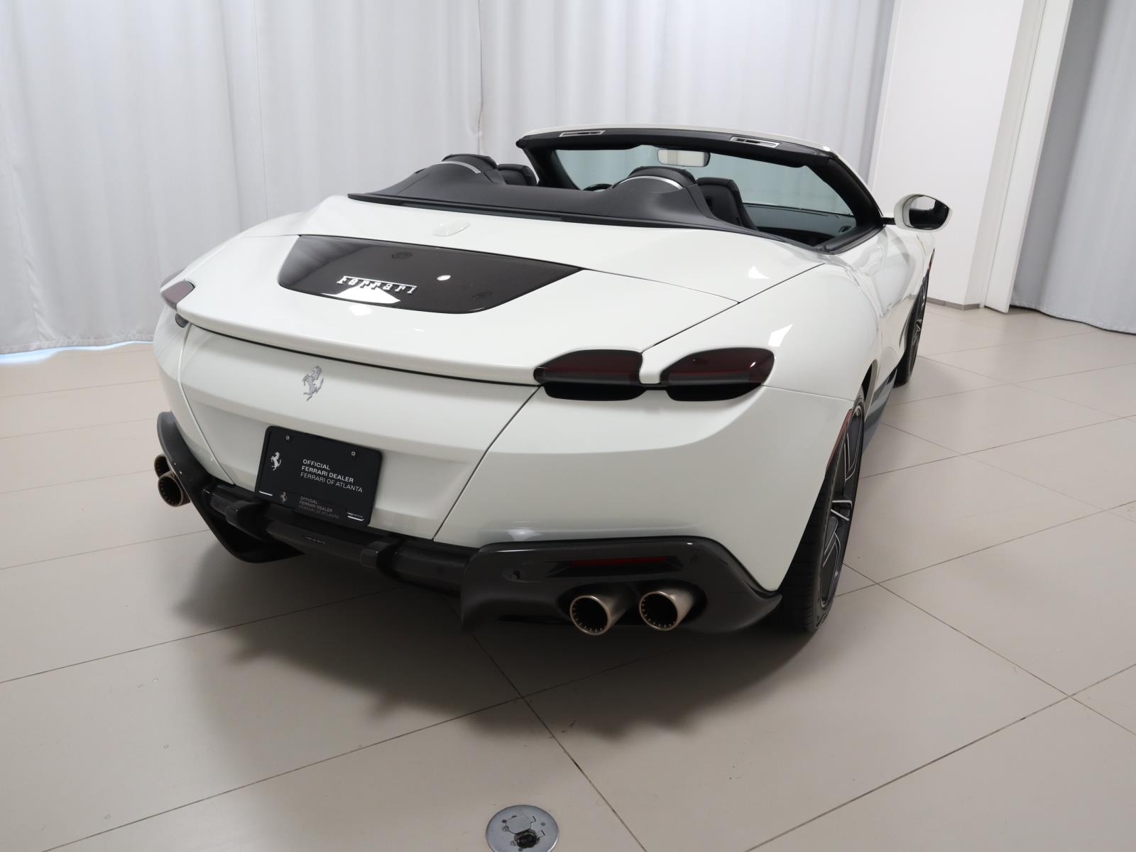 2024 Ferrari Roma Spider photo 11
