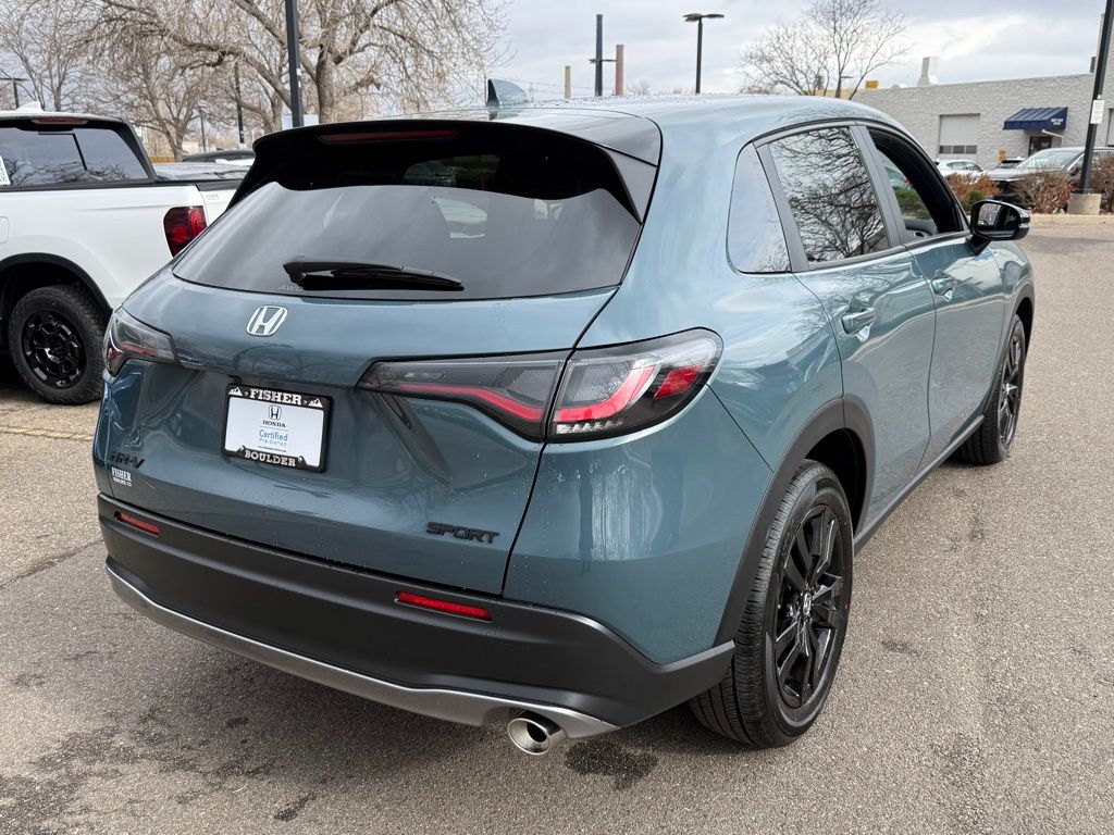 2026 Honda HR-V Sport photo 4