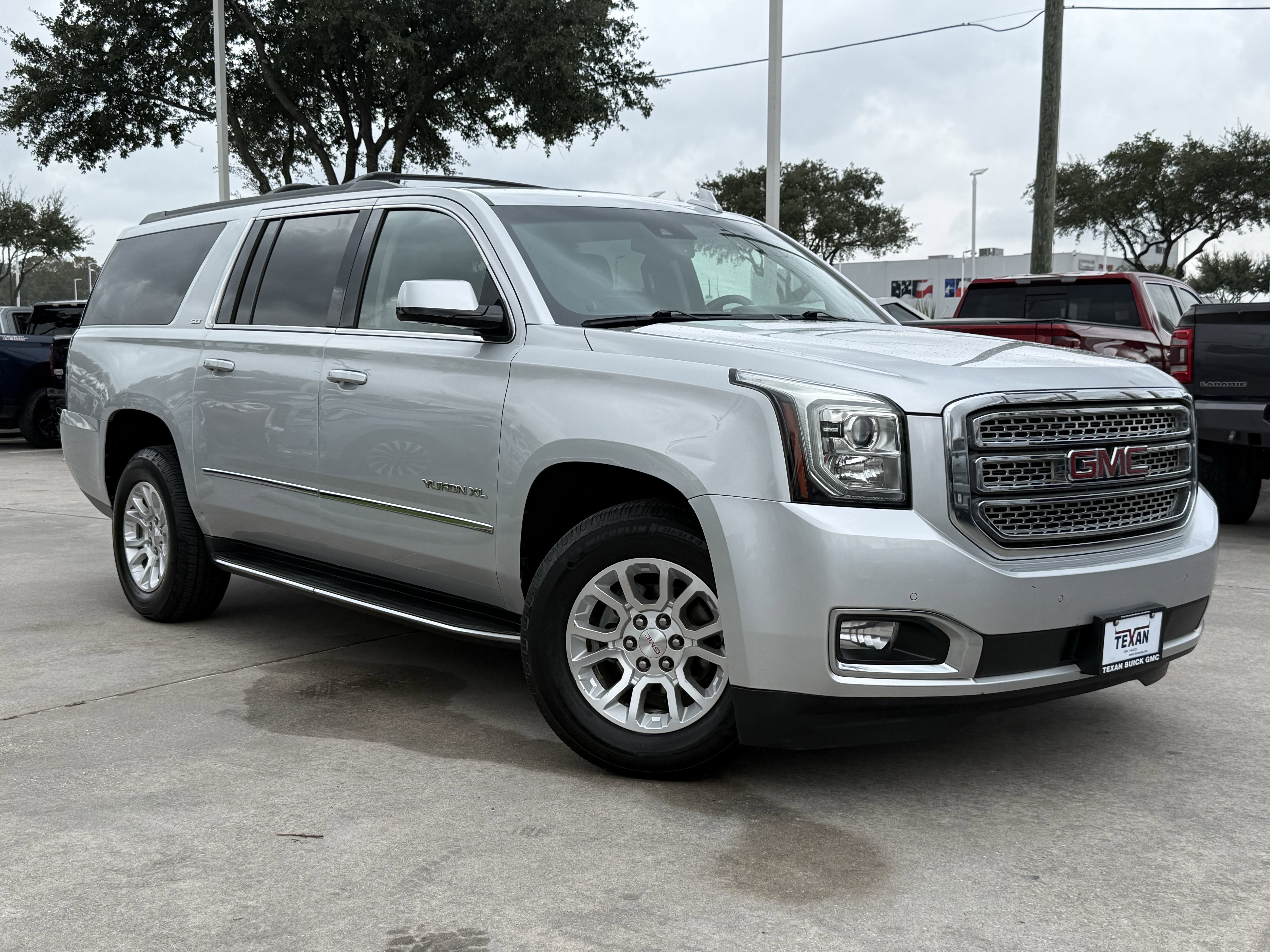 2017 GMC Yukon XL SLT's photo