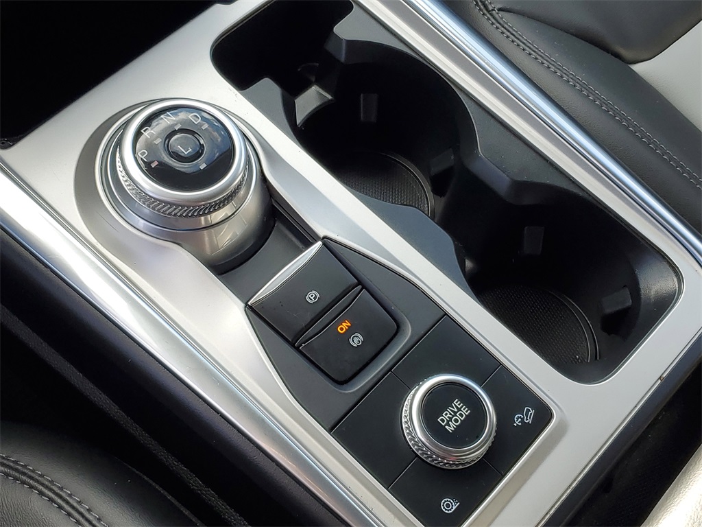 2022 Ford Explorer XLT photo 15