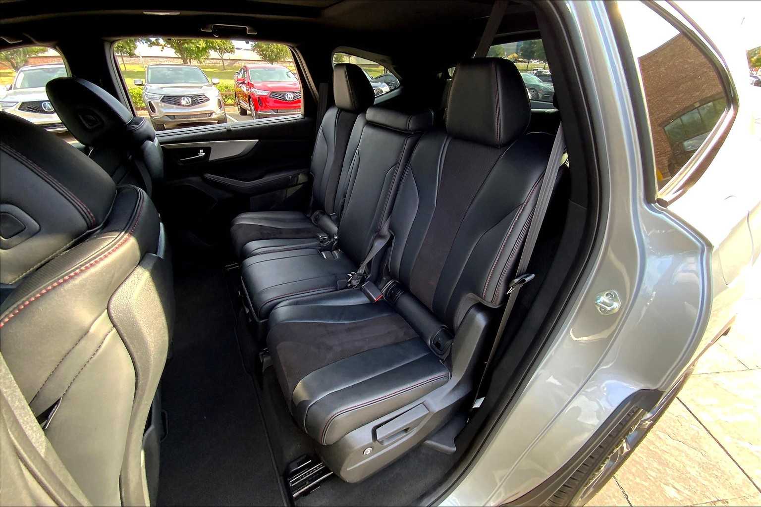 2023 Acura MDX SH-AWD A-Spec photo 19
