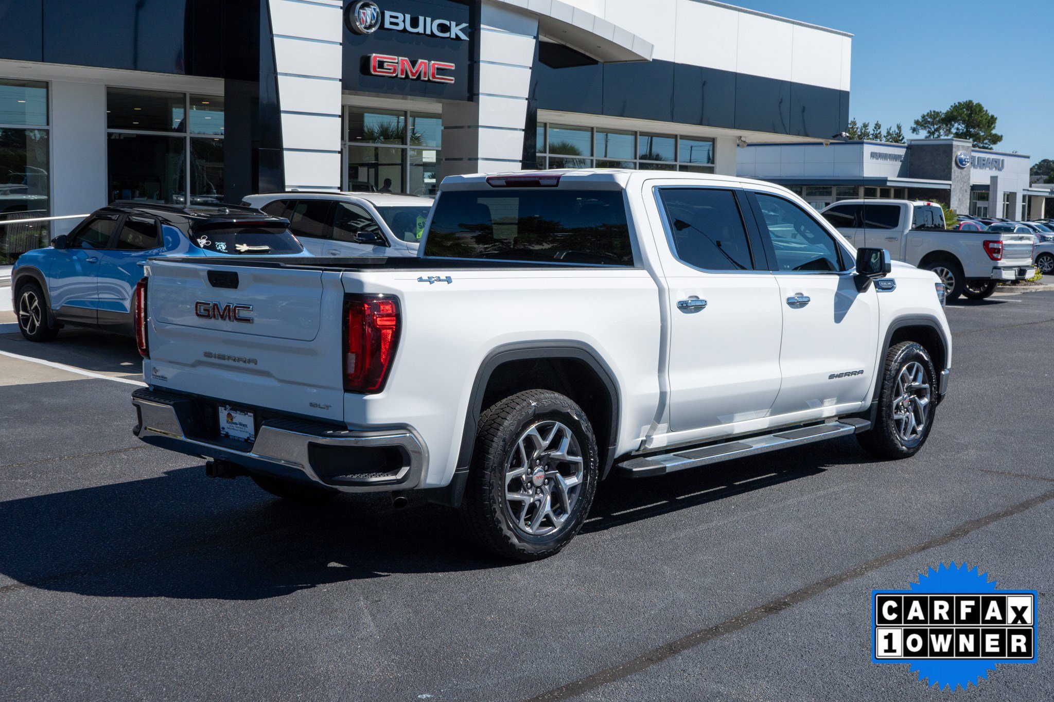 2022 Gmc Sierra 1500 SLT photo 3
