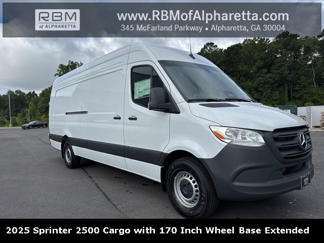 2025 Mercedes-Benz Sprinter Cargo Van Base's photo