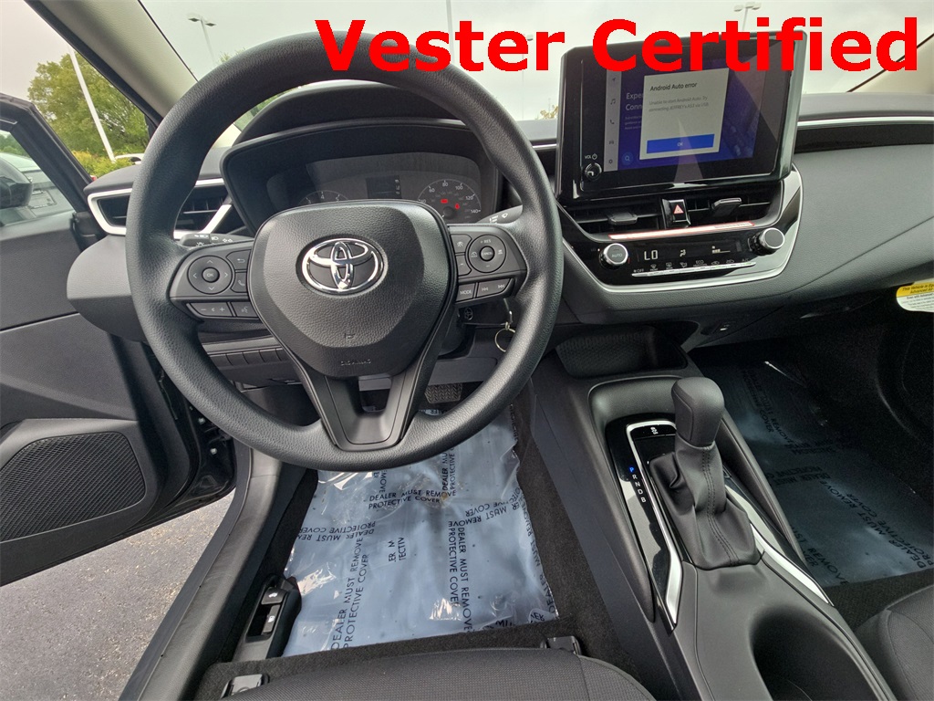 2025 Toyota Corolla LE photo 14