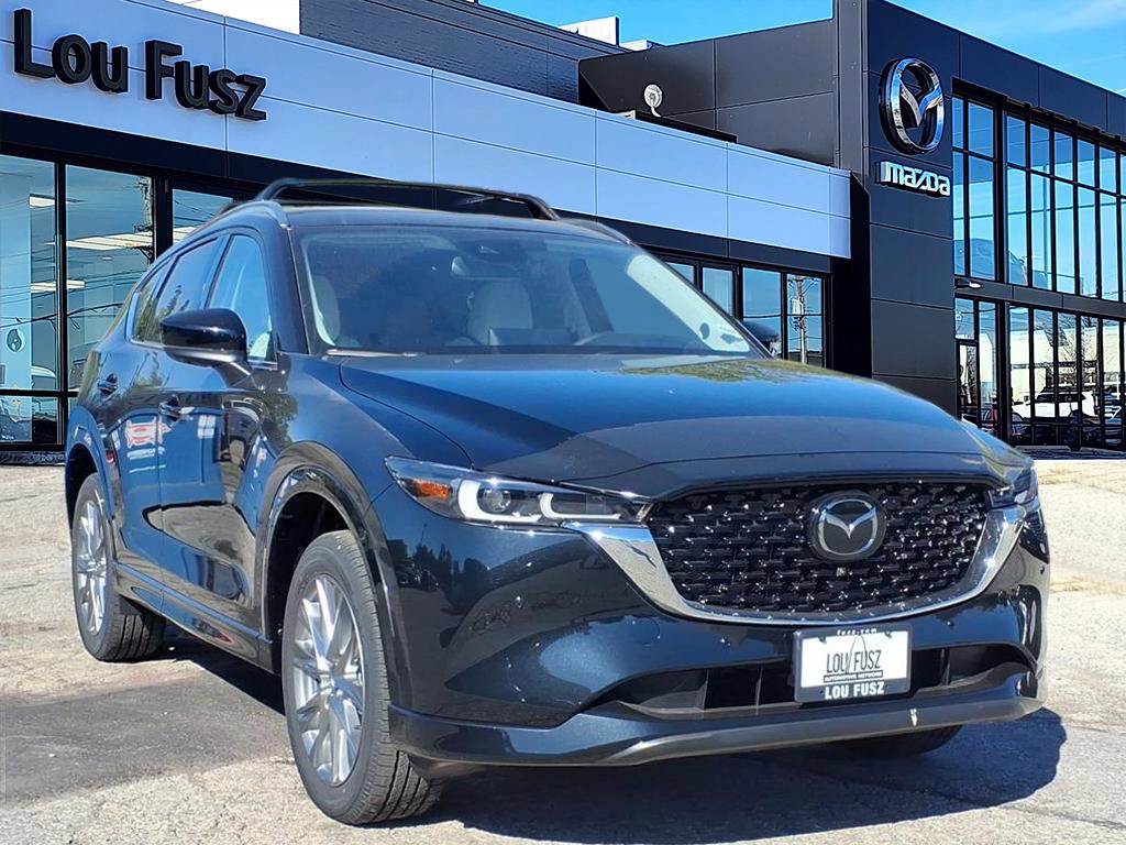 2025 Mazda CX-5 S Premium Plus package's photo