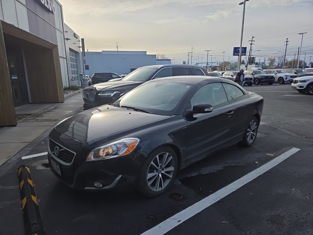 2013 Volvo C70 T5 photo 2
