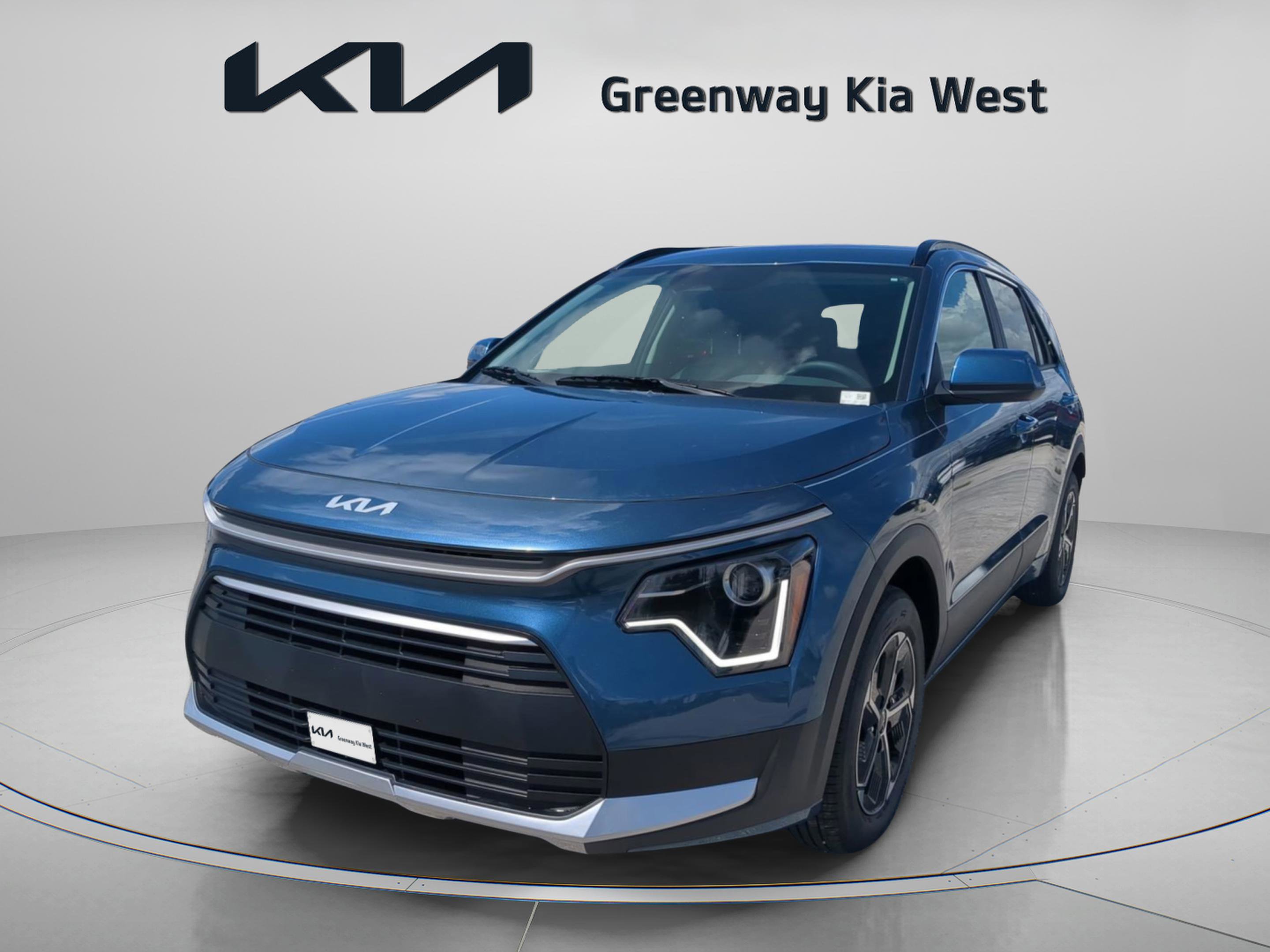 2025 Kia Niro EX photo 3