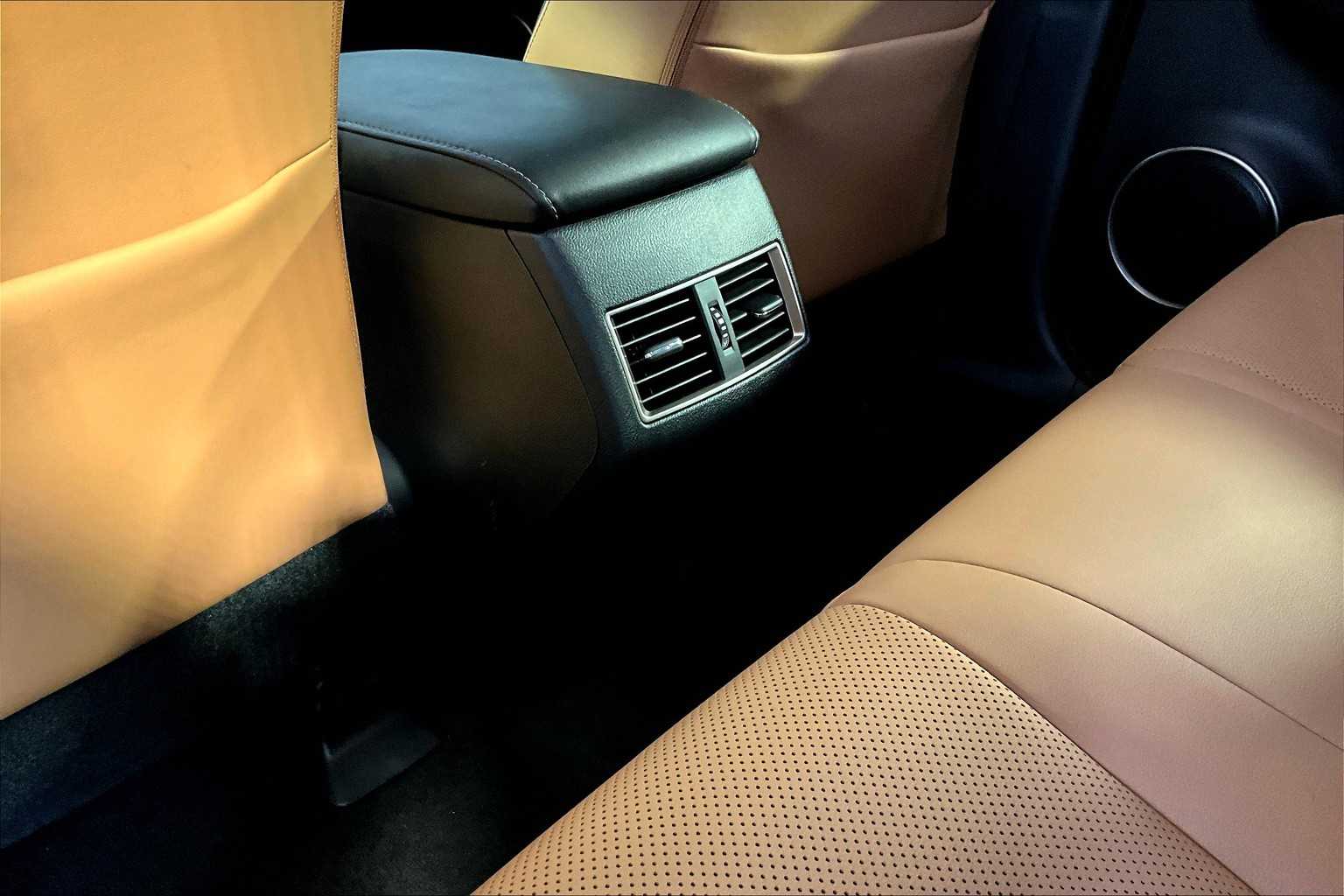 2015 Lexus NX 200t AWD photo 33