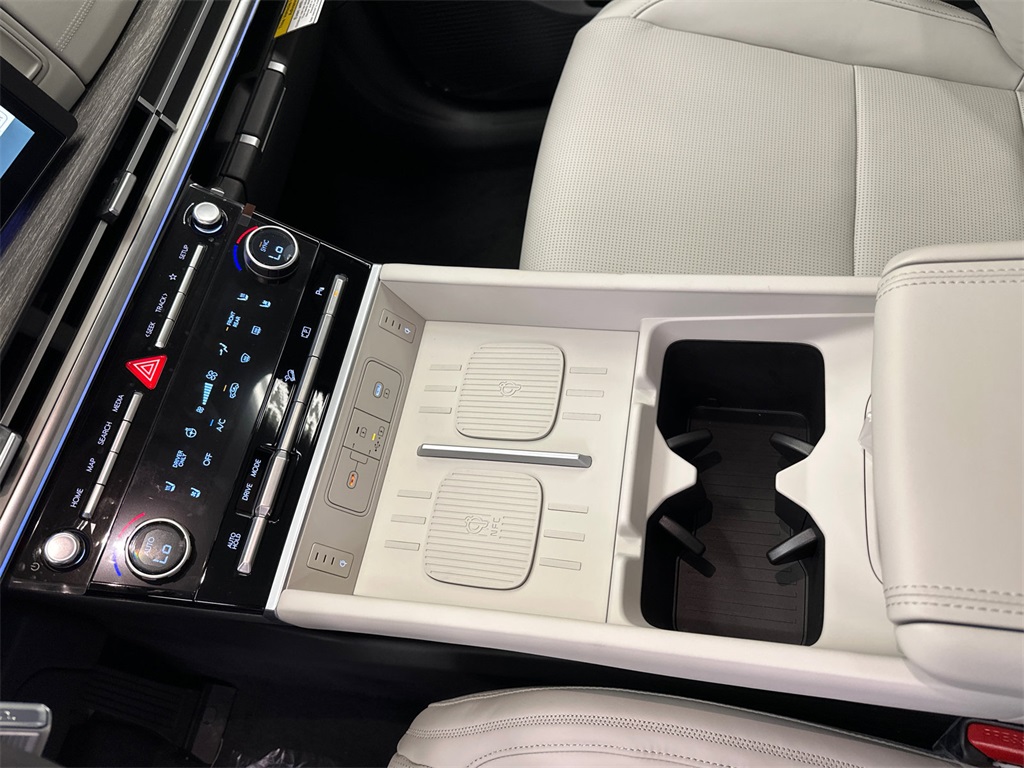 2026 Hyundai Santa Fe Calligraphy photo 33