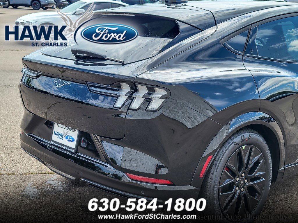 2025 FORD MUSTANG MACH-E - Image 5