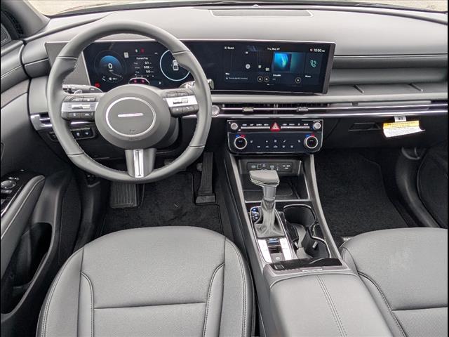 2025 Hyundai Santa Cruz XRT photo 2