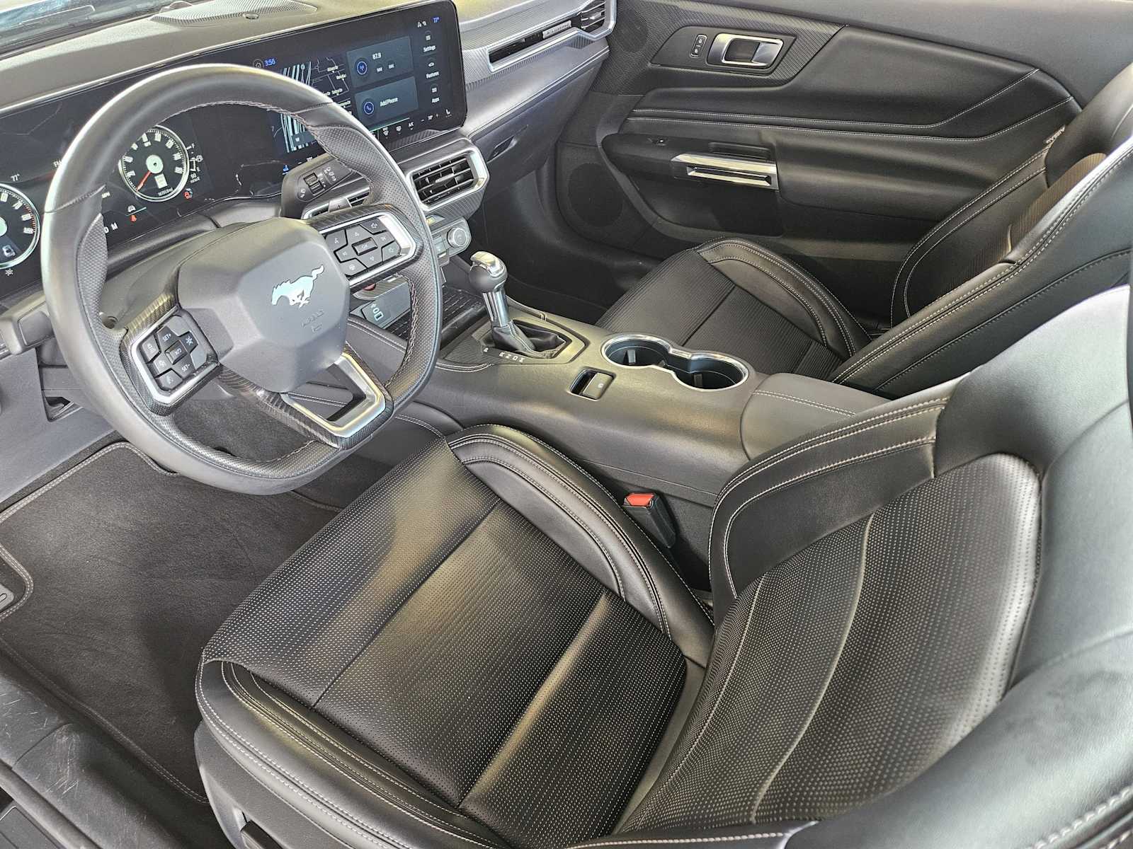 2024 Ford Mustang GT Premium photo 25