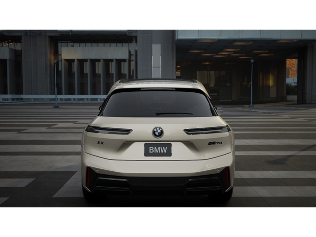 2026 Bmw iX iX M70 photo 4