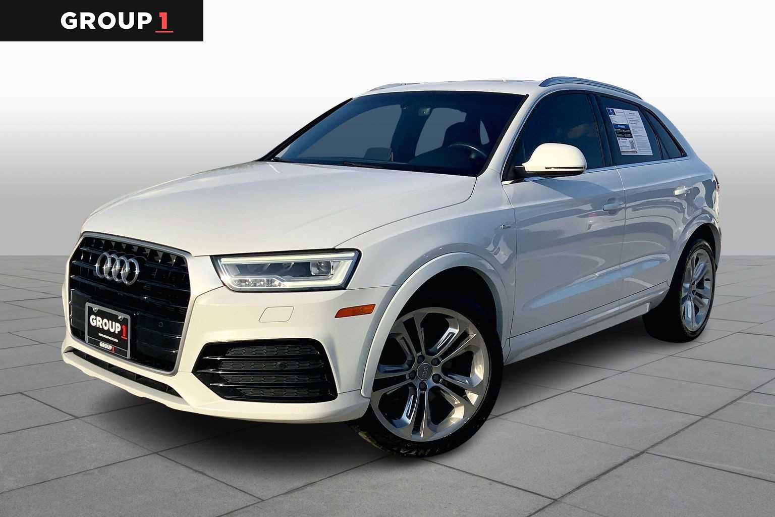 2018 Audi Q3 Premium Plus's photo