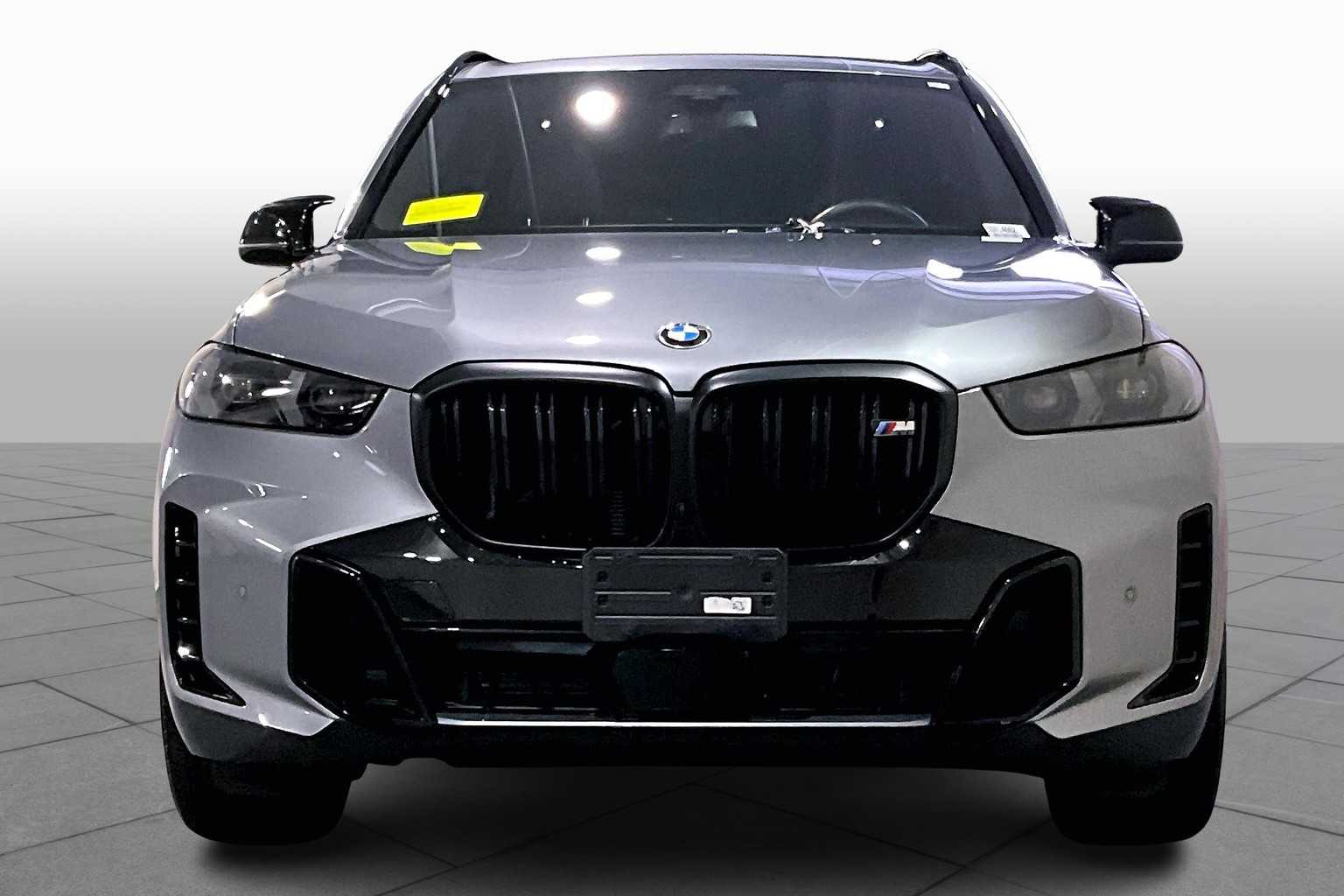 2025 Bmw X5 M60i photo 3