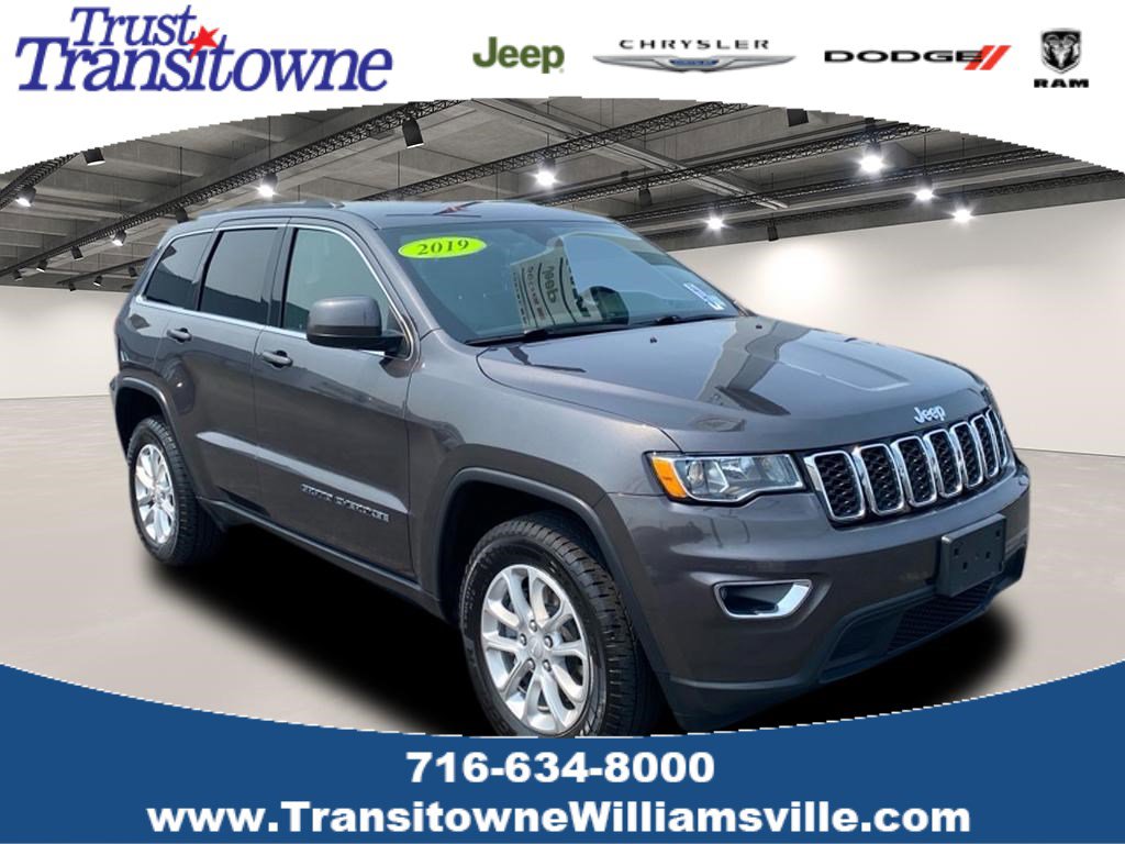 2021 Jeep Grand Cherokee Laredo E's photo