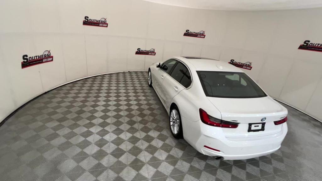 2024 Bmw 330e xDrive photo 9