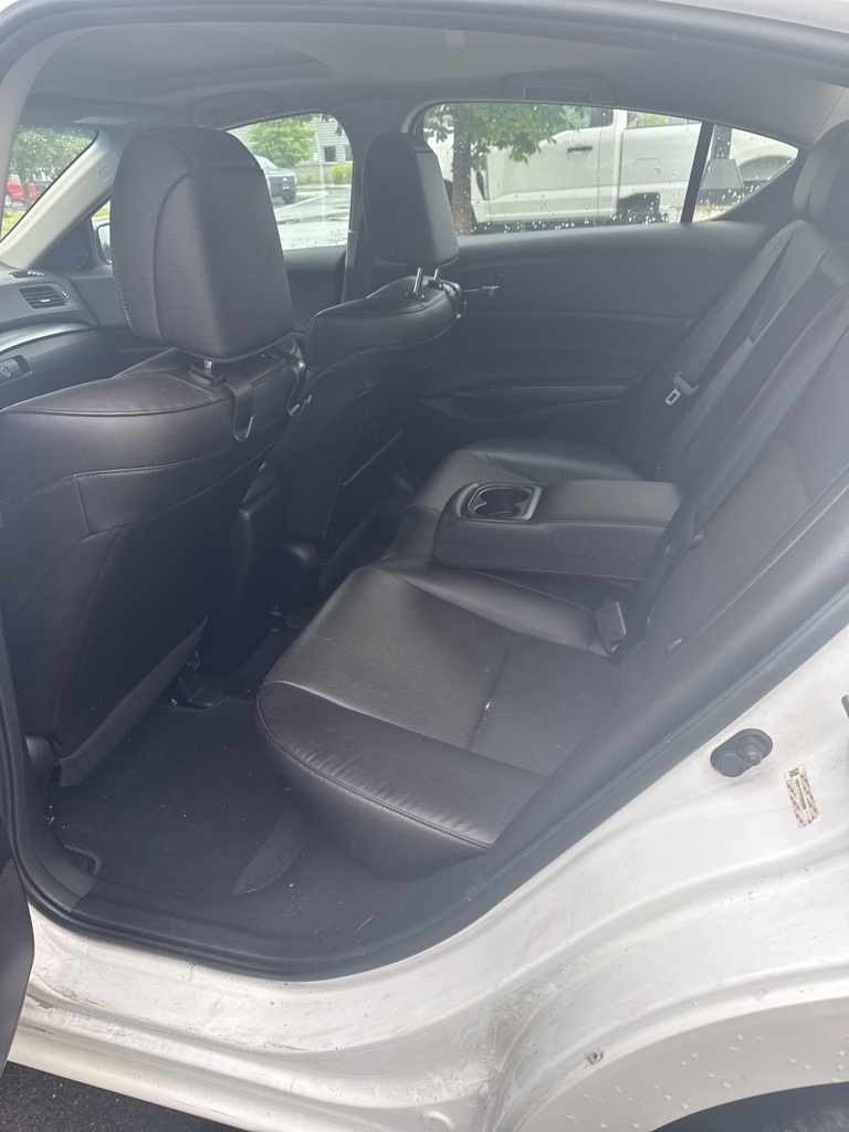 2015 Acura ILX 2.0L photo 13