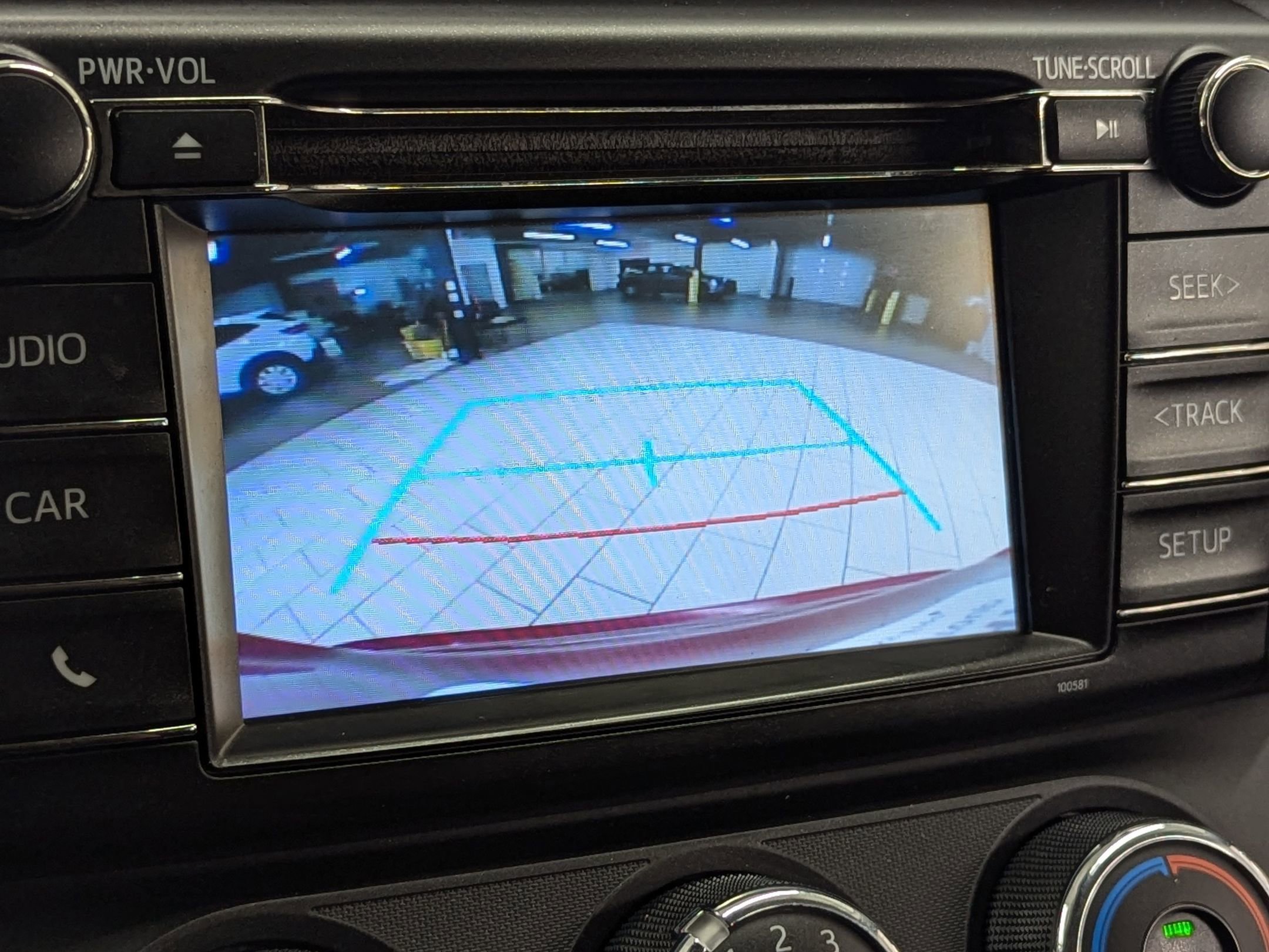 2018 Toyota RAV4 LE photo 24