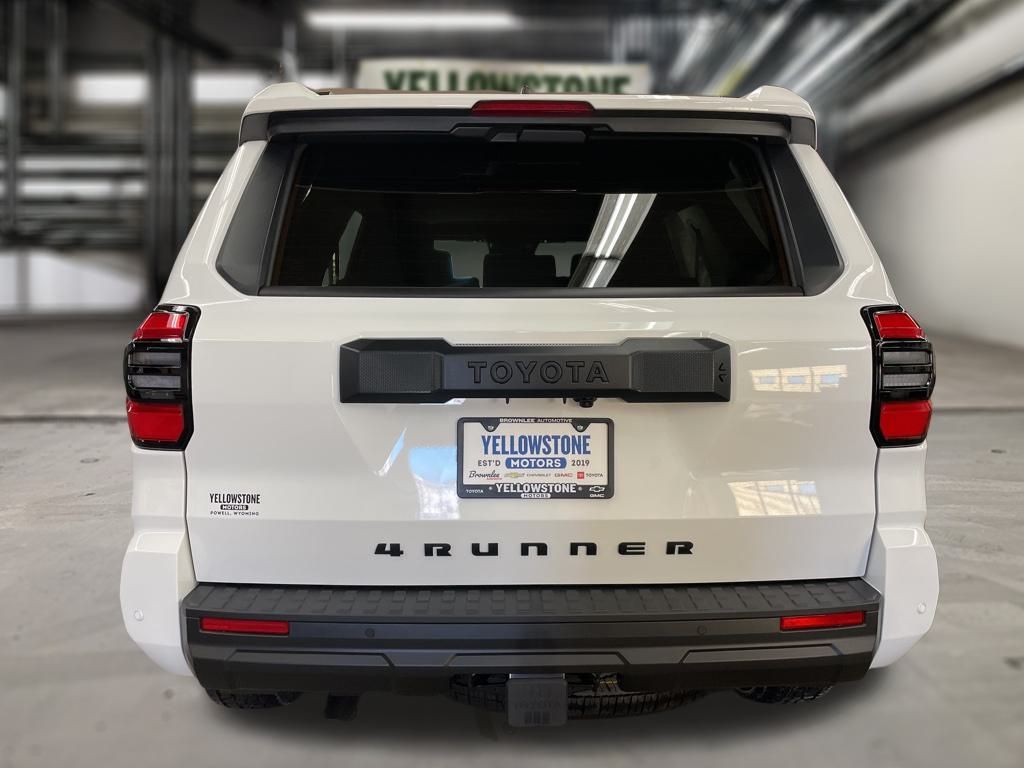 2025 Toyota 4Runner TRD Off-Road Premium photo 2