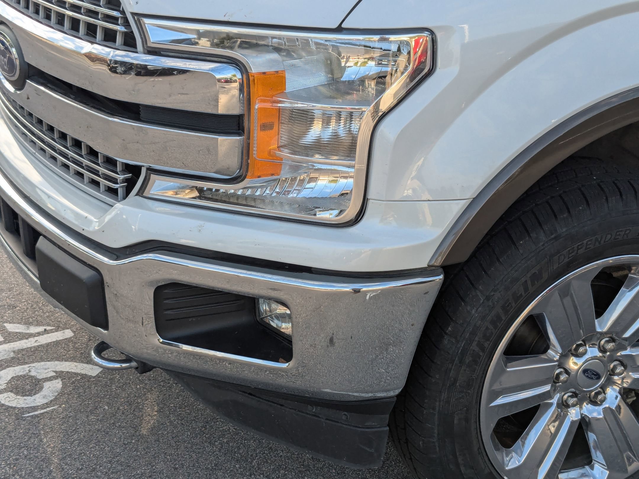 2019 Ford F-150 Lariat photo 4
