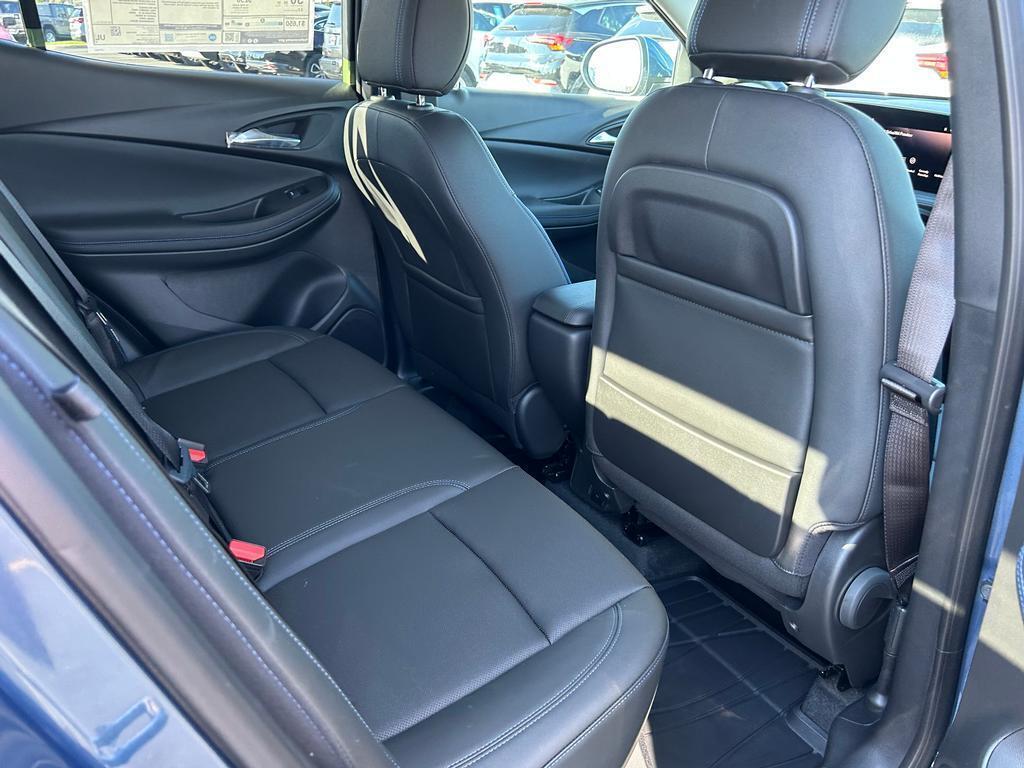 2026 Buick Encore GX Sport Touring photo 14