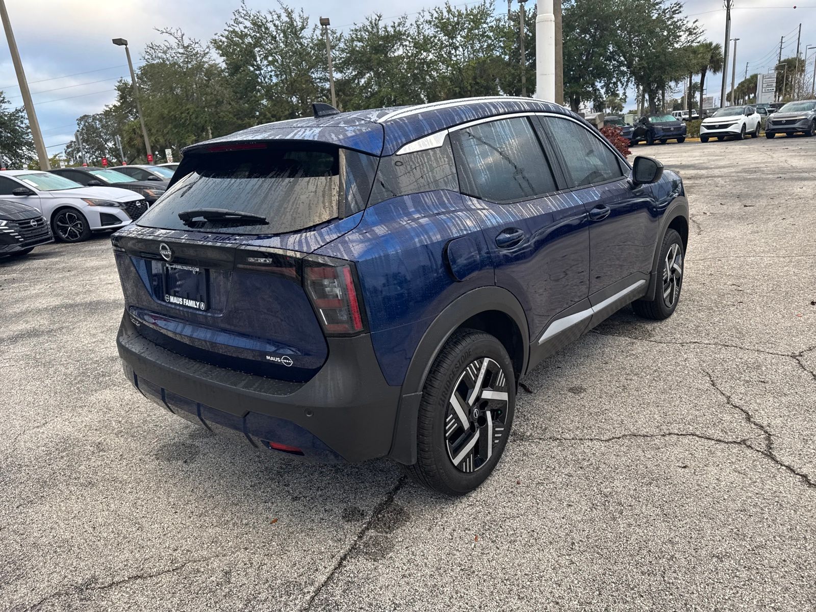 2026 Nissan Kicks SV photo 2