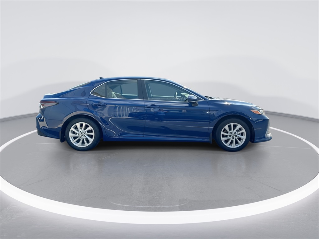2024 Toyota Camry LE photo 9