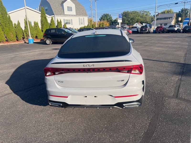 2022 Kia K5 GT-Line photo 2