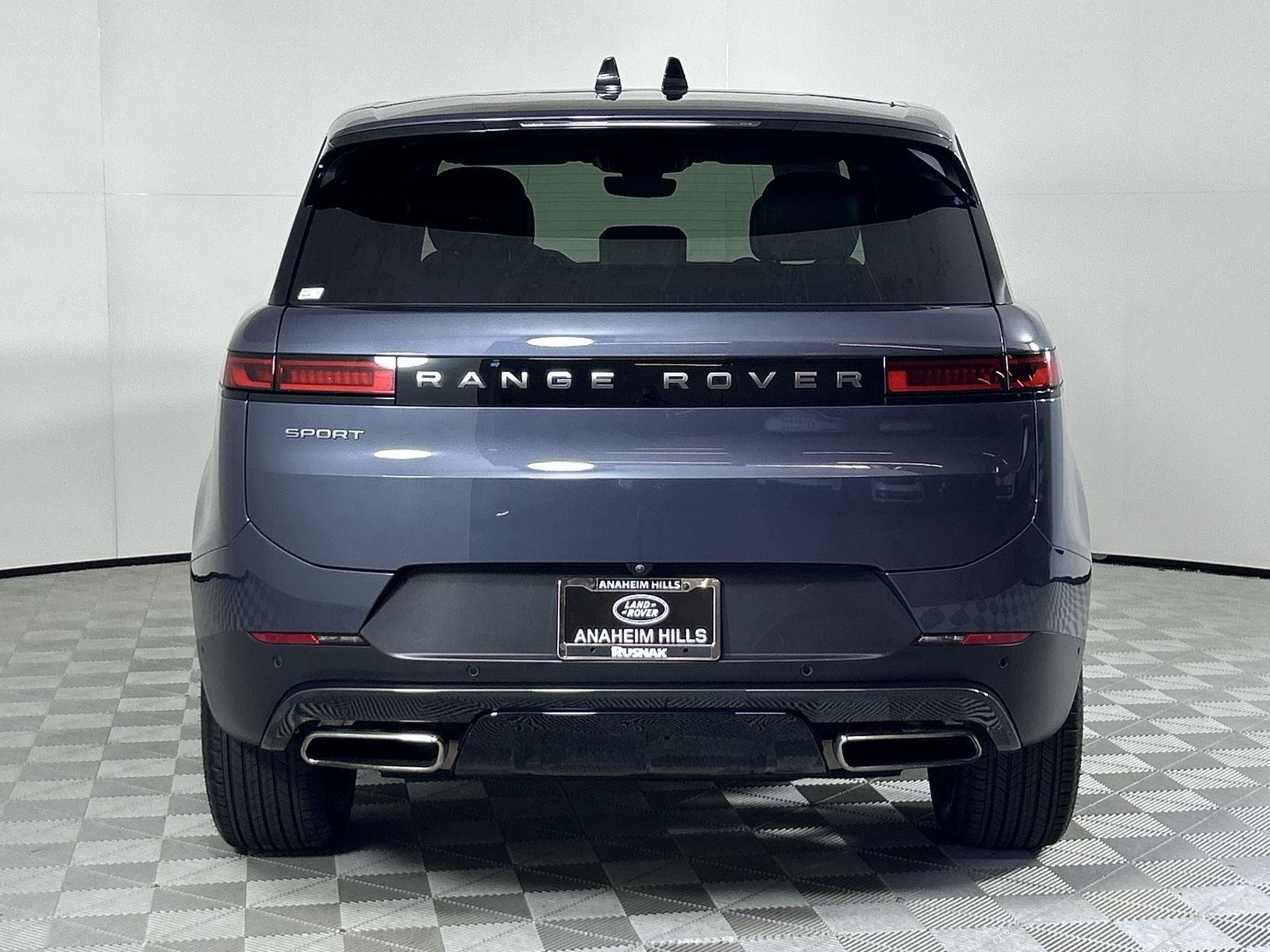 2024 Land Rover Range Rover Sport SE photo 4