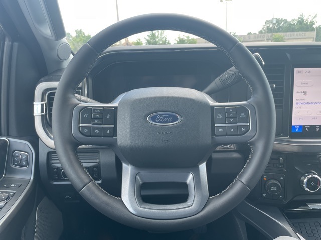 2025 Ford F-350 photo 20