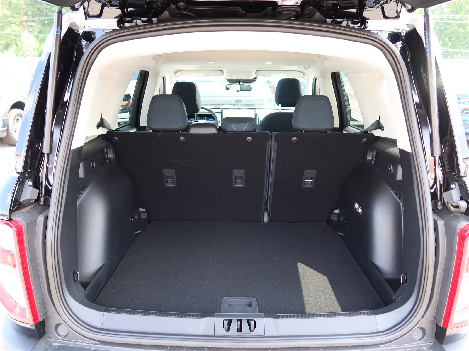 2025 Ford Bronco Sport Heritage photo 2