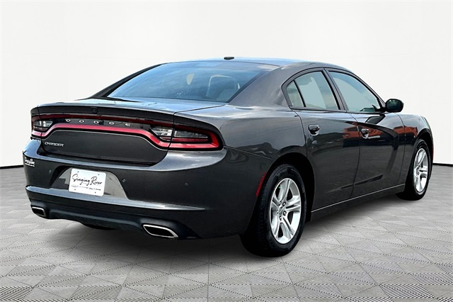 2021 Dodge Charger SXT photo 5