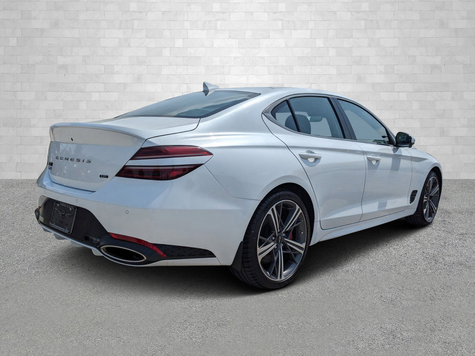 2024 Genesis G70 Sport Prestige photo 2