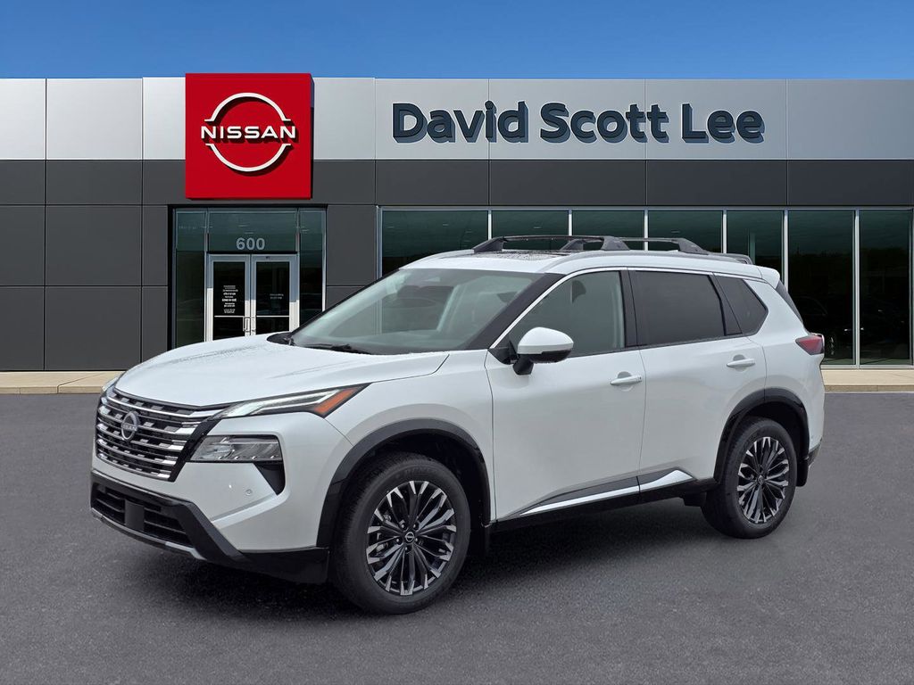 2026 Nissan Rogue Platinum's photo